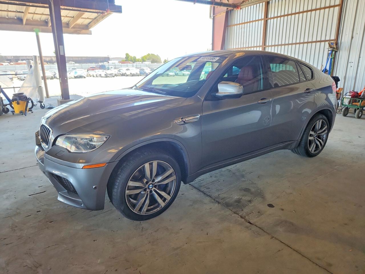 2014 BMW X6 M
