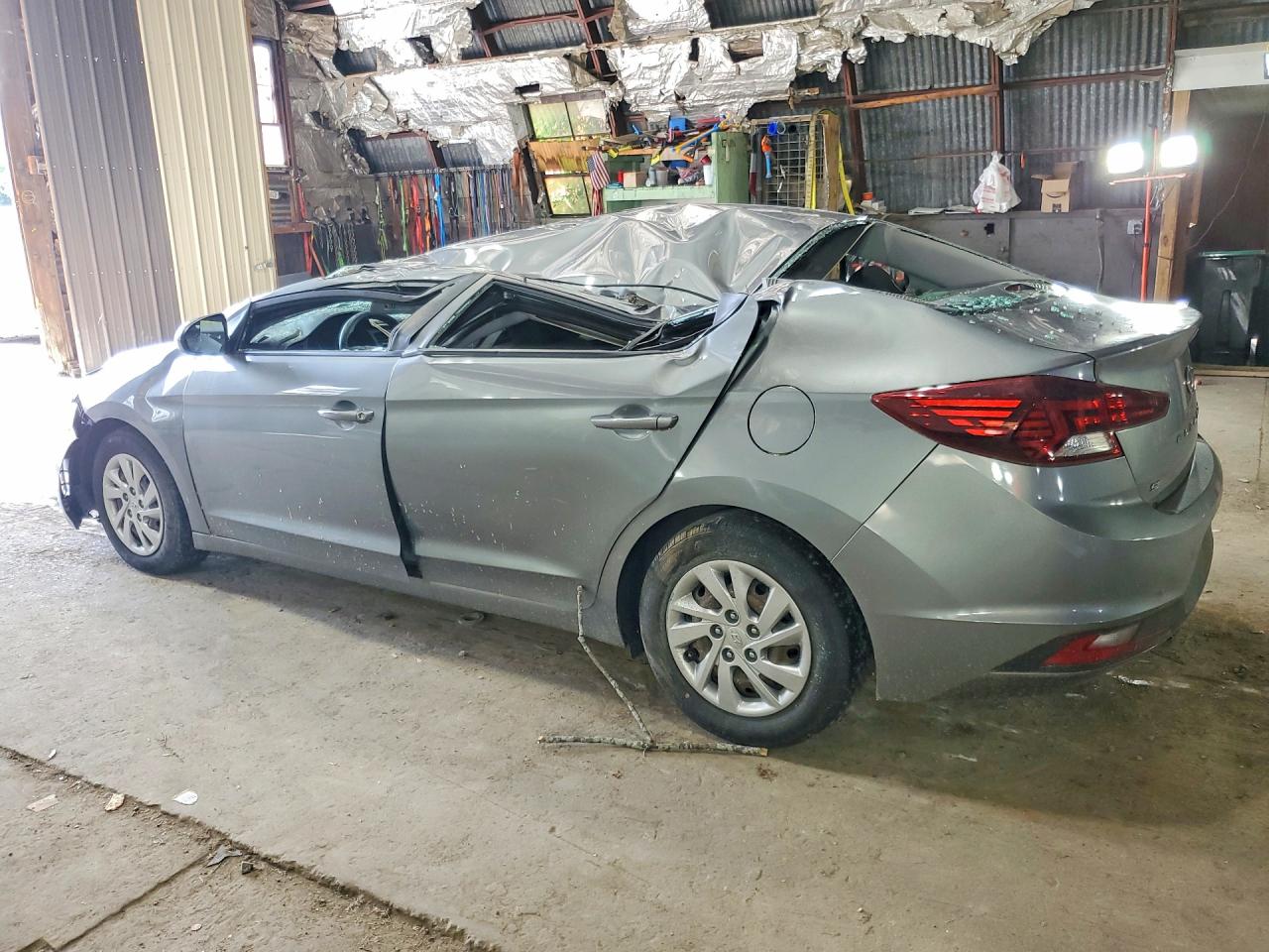2019 HYUNDAI ELANTRA SE — снимка 2