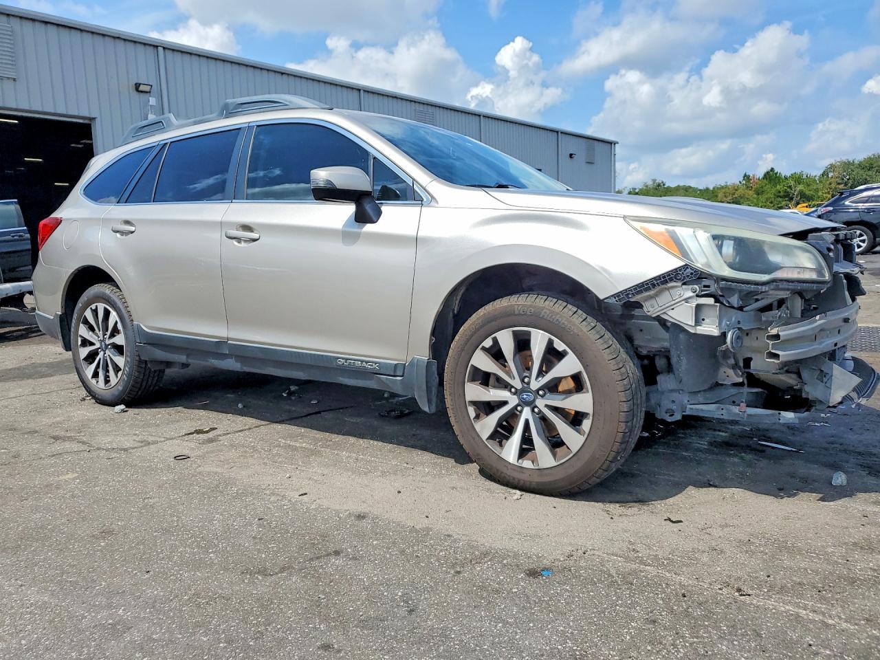 2015 SUBARU OUTBACK 2.5I LIMITED — снимка 4