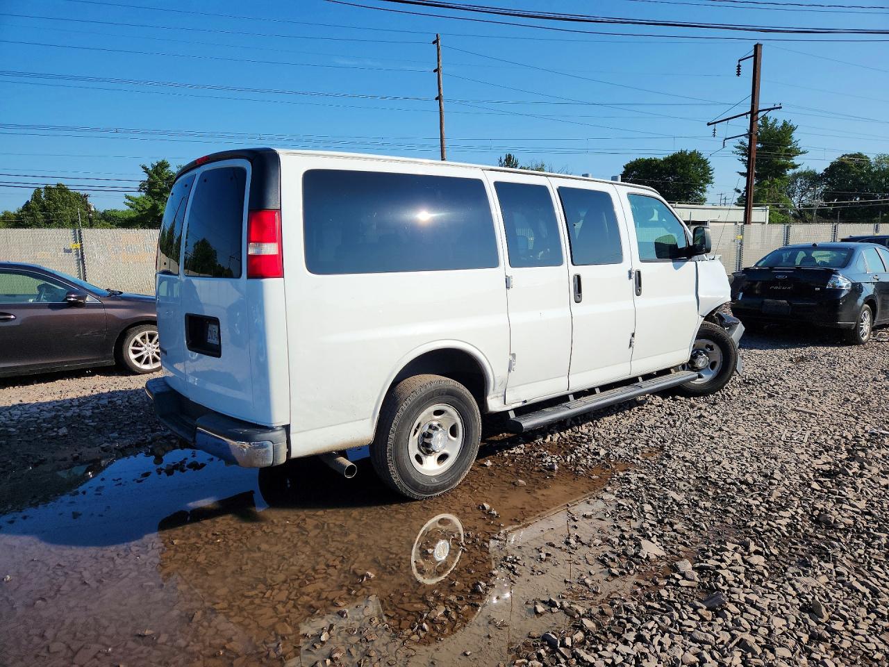 2018 CHEVROLET EXPRESS G2500 LT — снимка 3