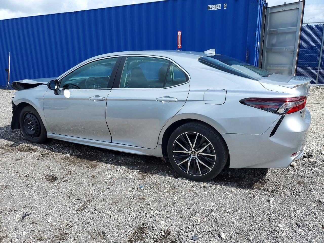 2024 TOYOTA CAMRY SE — снимка 2