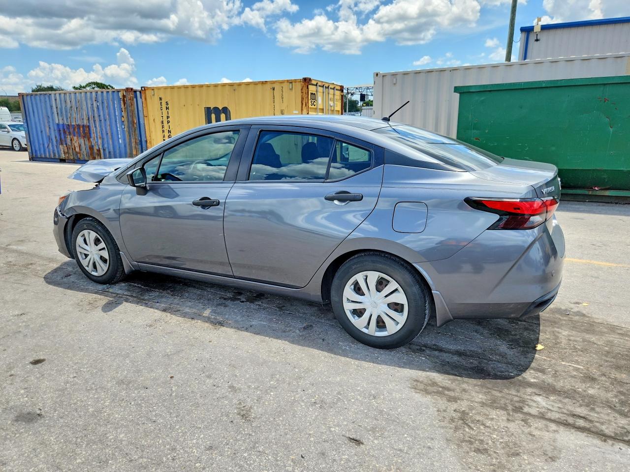2021 NISSAN VERSA S — снимка 2