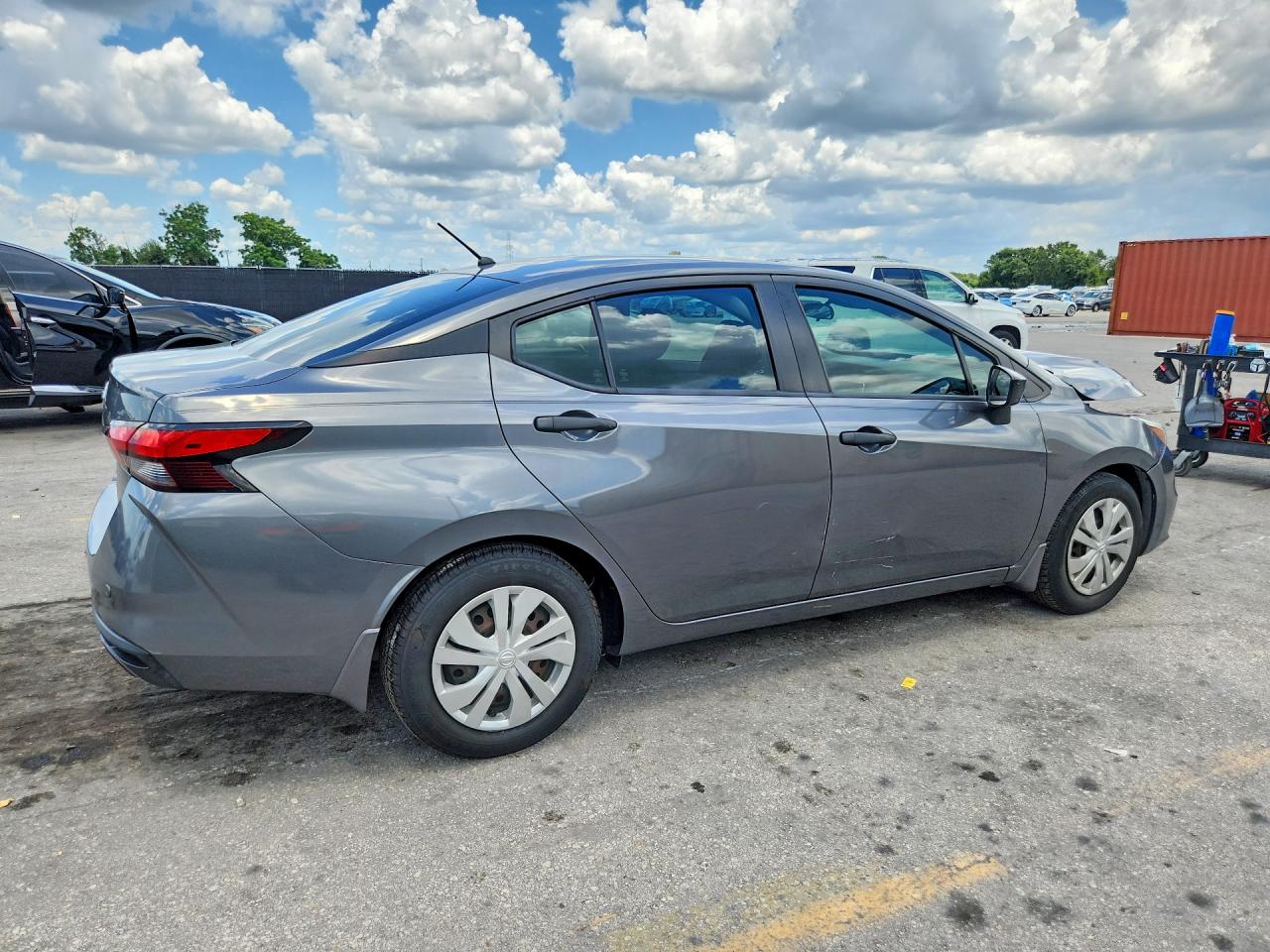 2021 NISSAN VERSA S — снимка 3