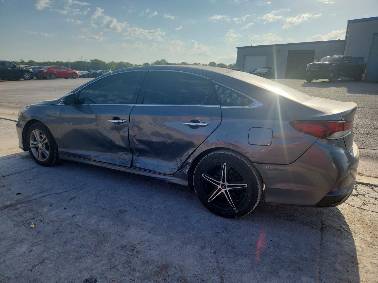 2018 HYUNDAI SONATA LIMITED — снимка 2