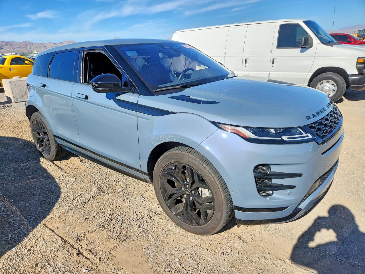 2021 LAND ROVER RANGE ROVER EVOQUE R-DYNAMIC S — снимка 4