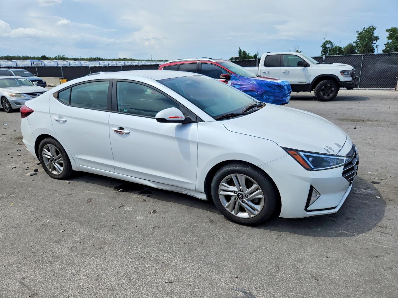 2020 HYUNDAI ELANTRA SEL — снимка 4