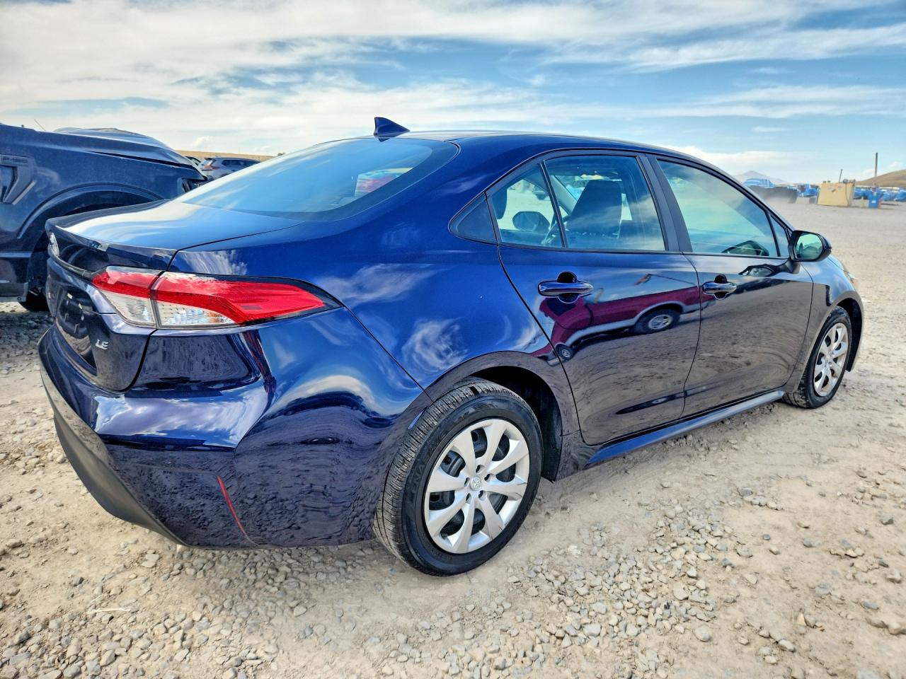 2026 TOYOTA COROLLA LE — снимка 3