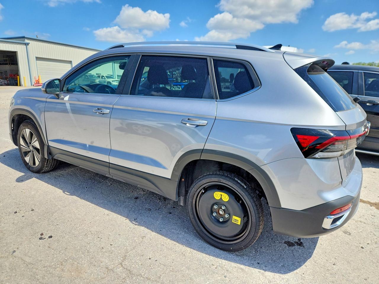 2026 VOLKSWAGEN TAOS SE — снимка 2