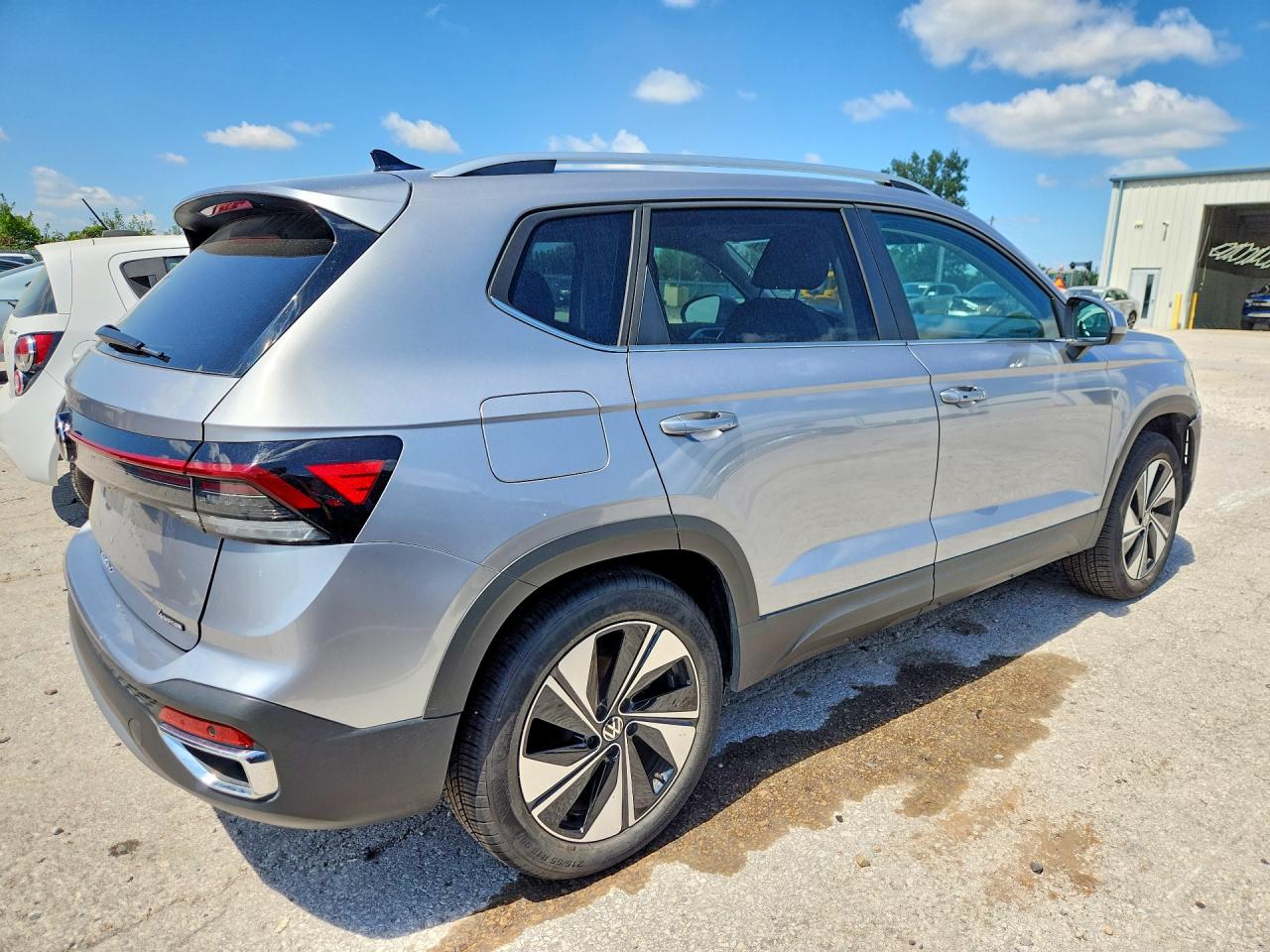 2026 VOLKSWAGEN TAOS SE — снимка 3