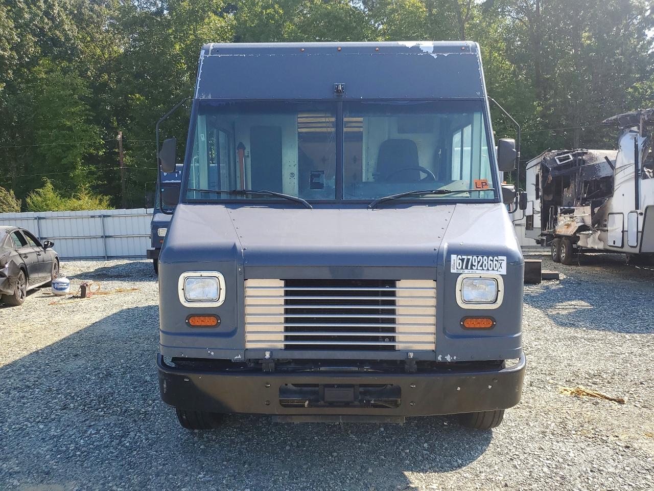 2021 FORD F59 — снимка 5