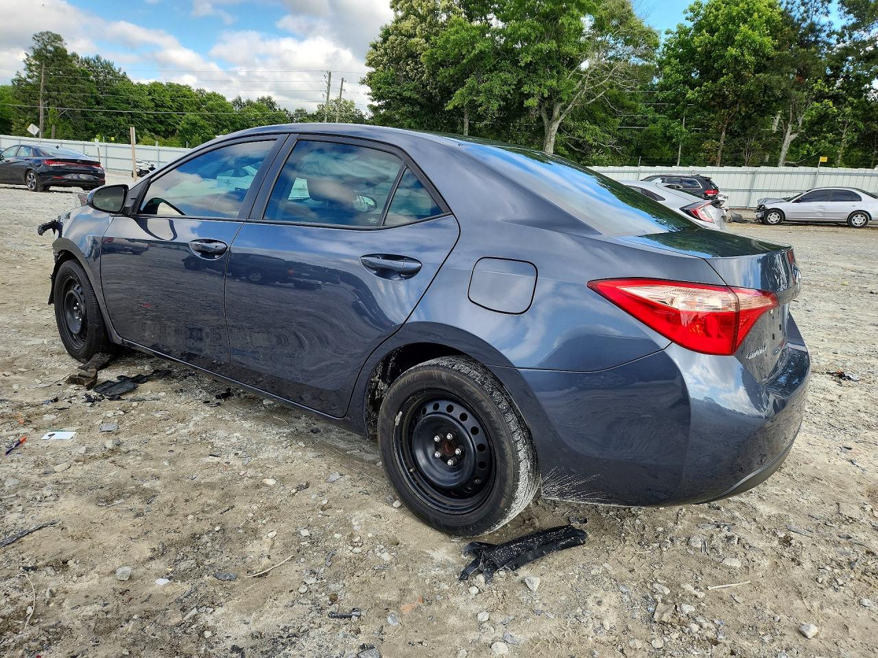 2019 TOYOTA COROLLA LE — снимка 2