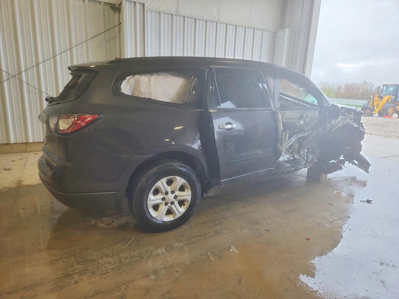 2015 CHEVROLET TRAVERSE LS — снимка 3