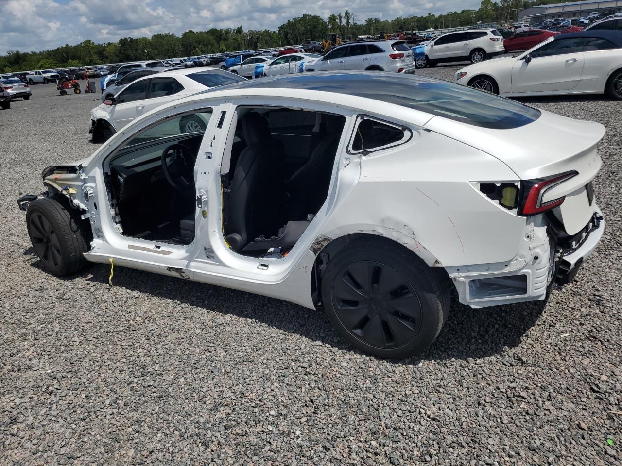 2024 TESLA MODEL 3 — снимка 2