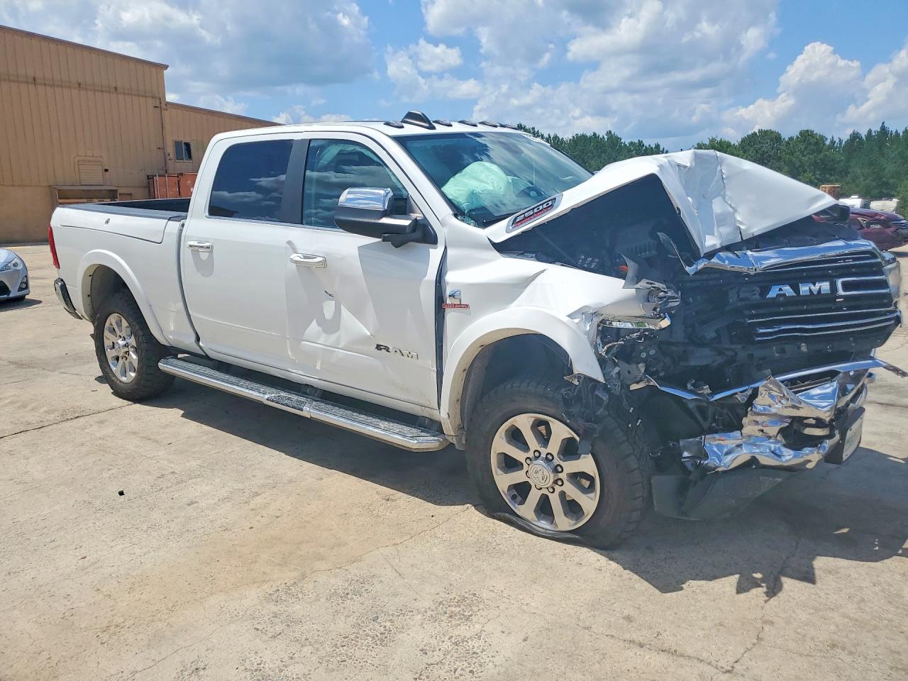 2021 RAM 1500 — снимка 4