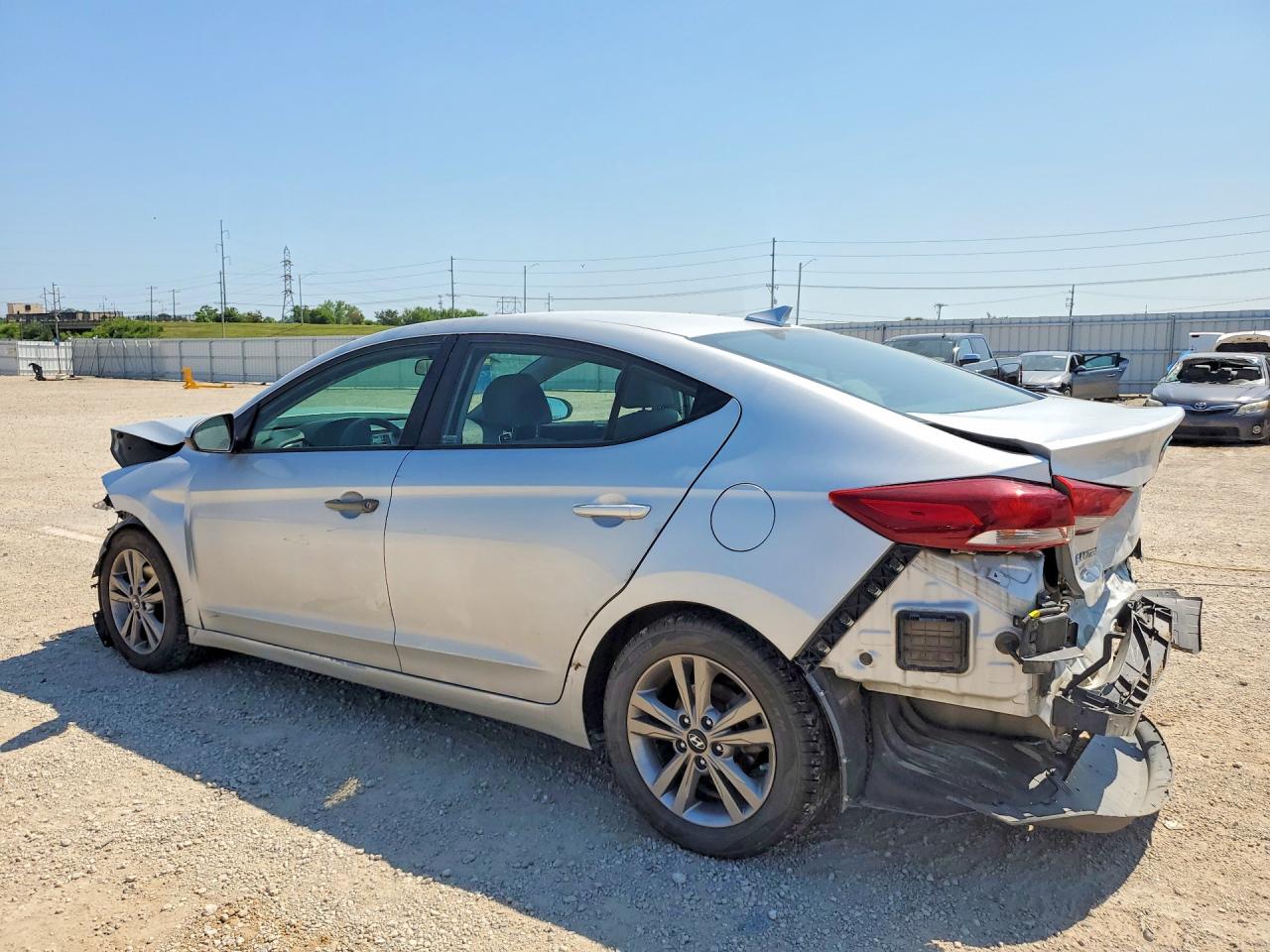 2018 HYUNDAI ELANTRA SEL — снимка 2