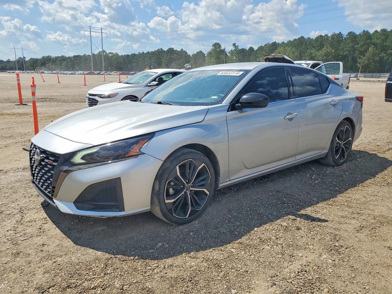 2024 NISSAN ALTIMA SR