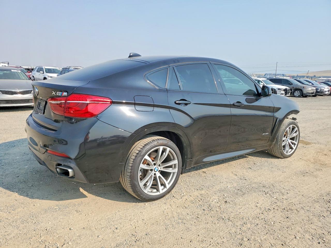 2017 BMW X6 XDRIVE50I — снимка 3