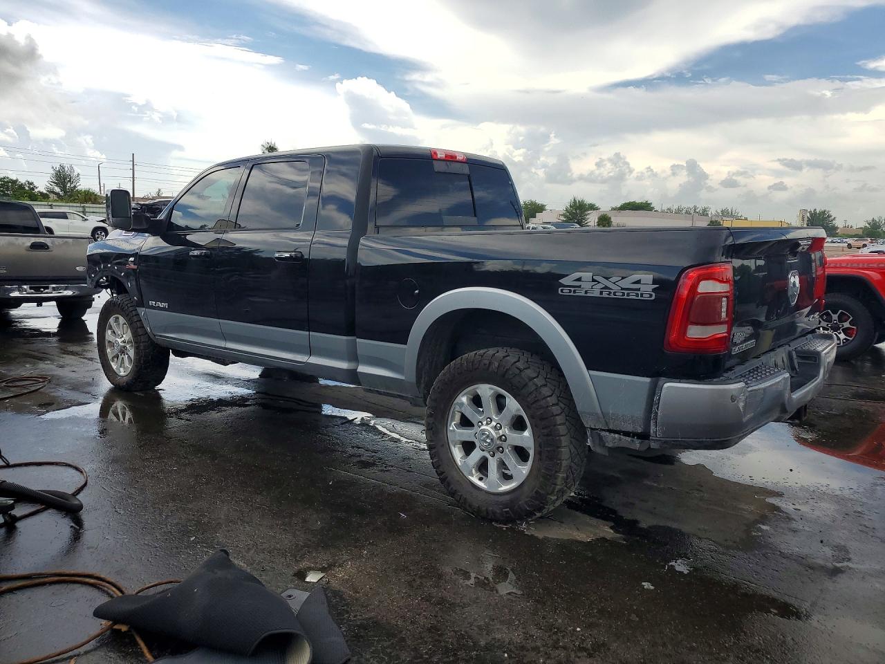 2021 RAM 2500 LARAMIE — снимка 2