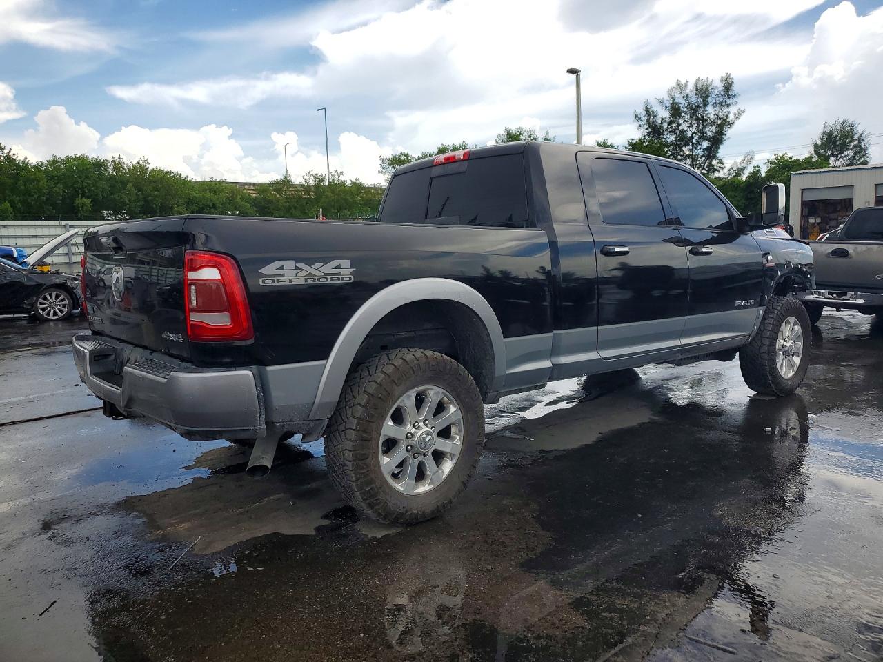 2021 RAM 2500 LARAMIE — снимка 3