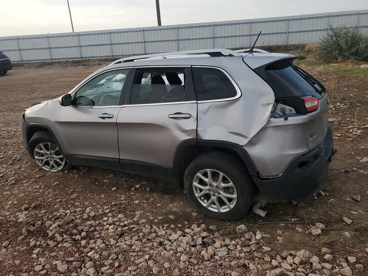 2017 JEEP CHEROKEE LATITUDE — снимка 2