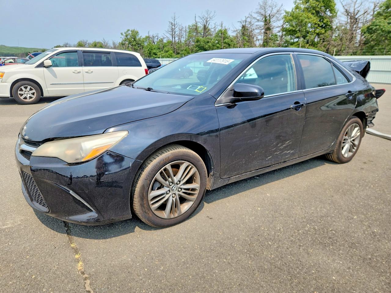 2015 TOYOTA CAMRY SE