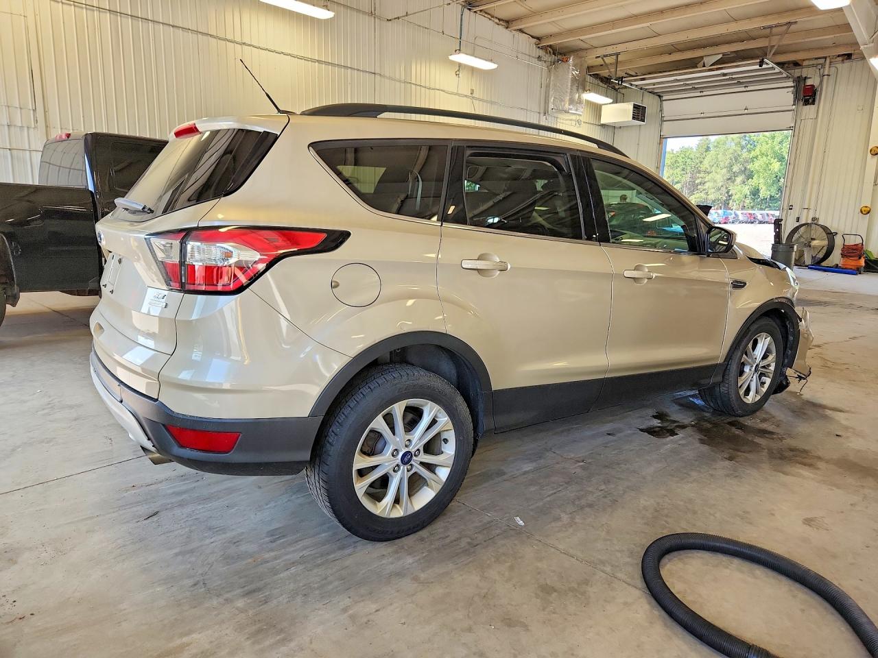 2018 FORD ESCAPE SE — снимка 3