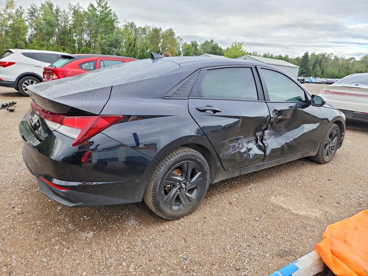 2022 HYUNDAI ELANTRA SEL — снимка 3