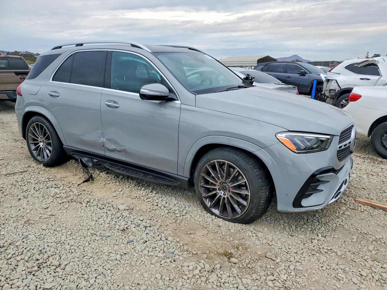 2026 MERCEDES-BENZ GLE 450 4MATIC — photo 4