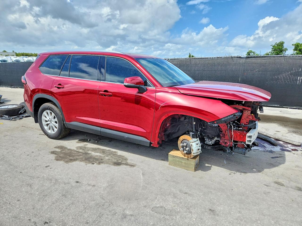 2026 TOYOTA GRAND HIGHLANDER XLE — photo 4