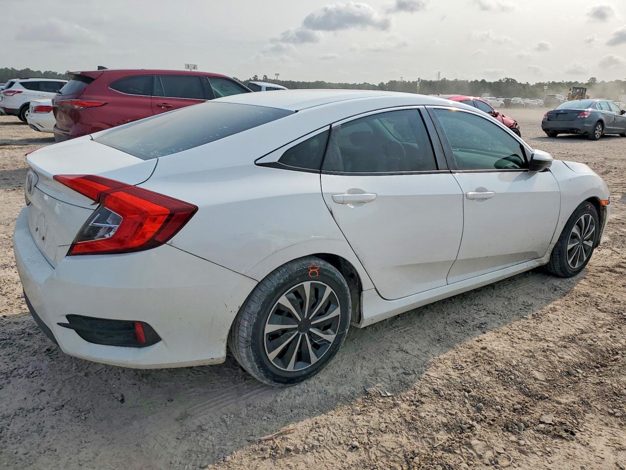 2018 HONDA CIVIC LX — снимка 3