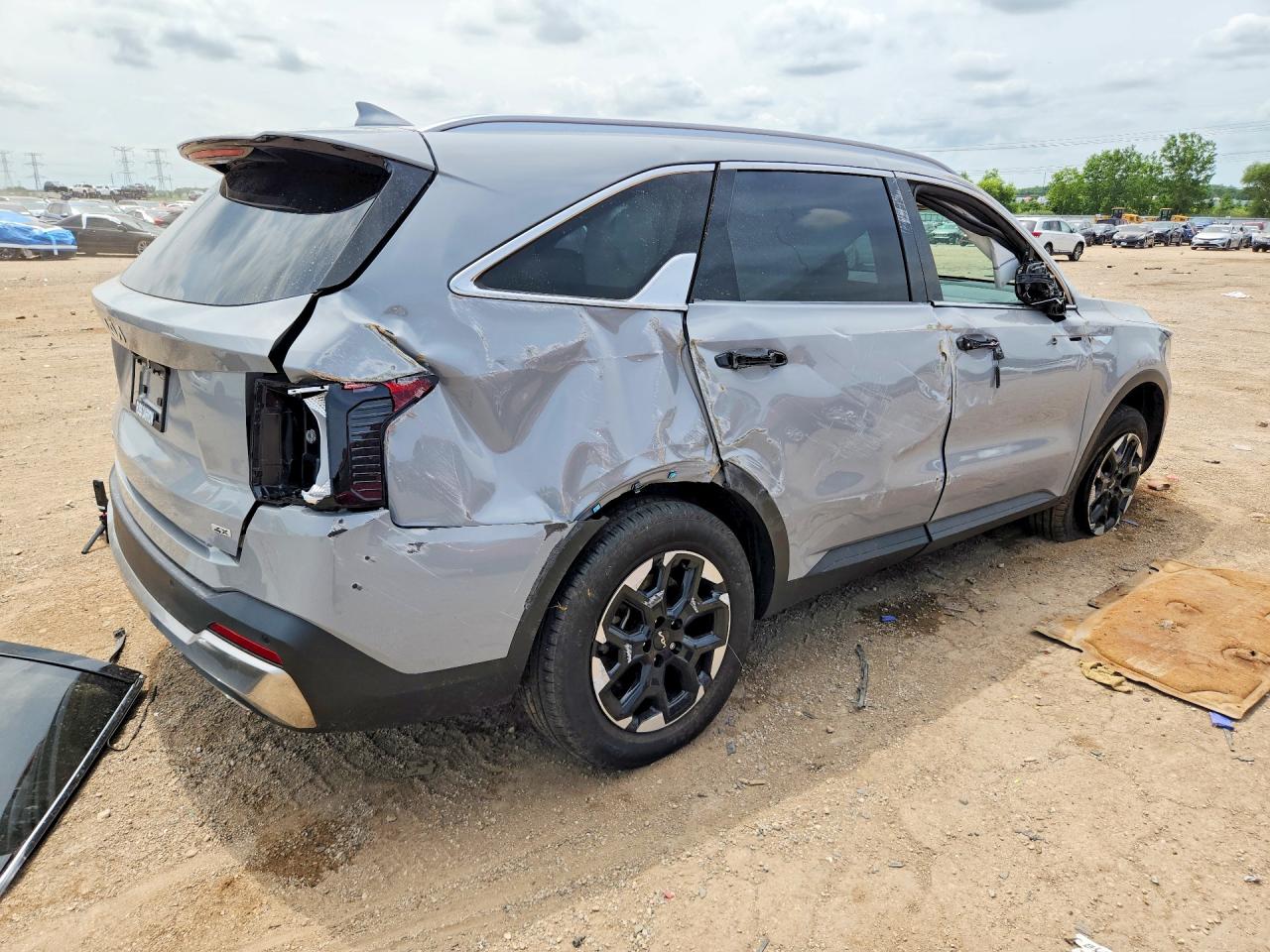 2024 KIA SORENTO S — снимка 3