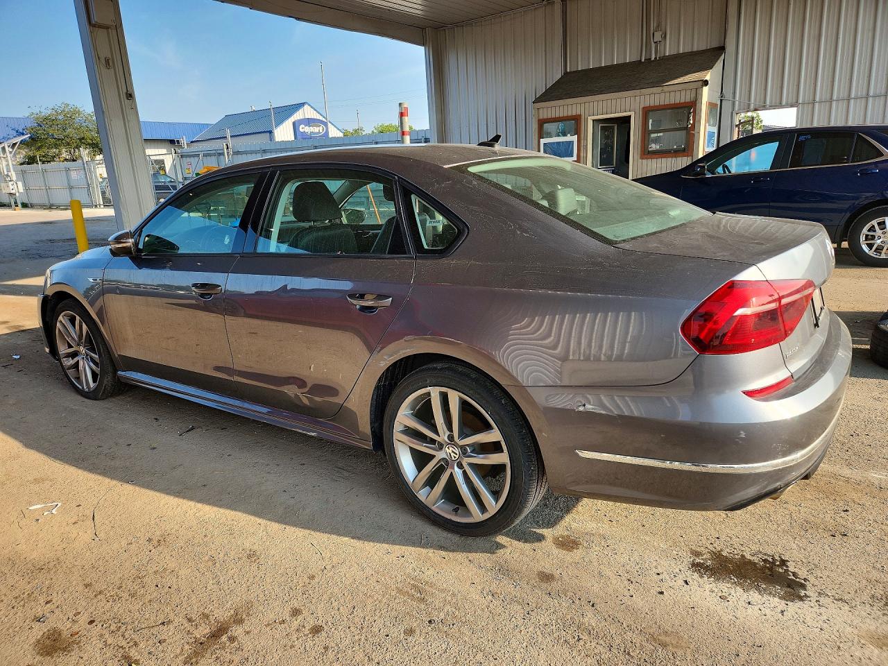 2018 VOLKSWAGEN PASSAT S — снимка 2