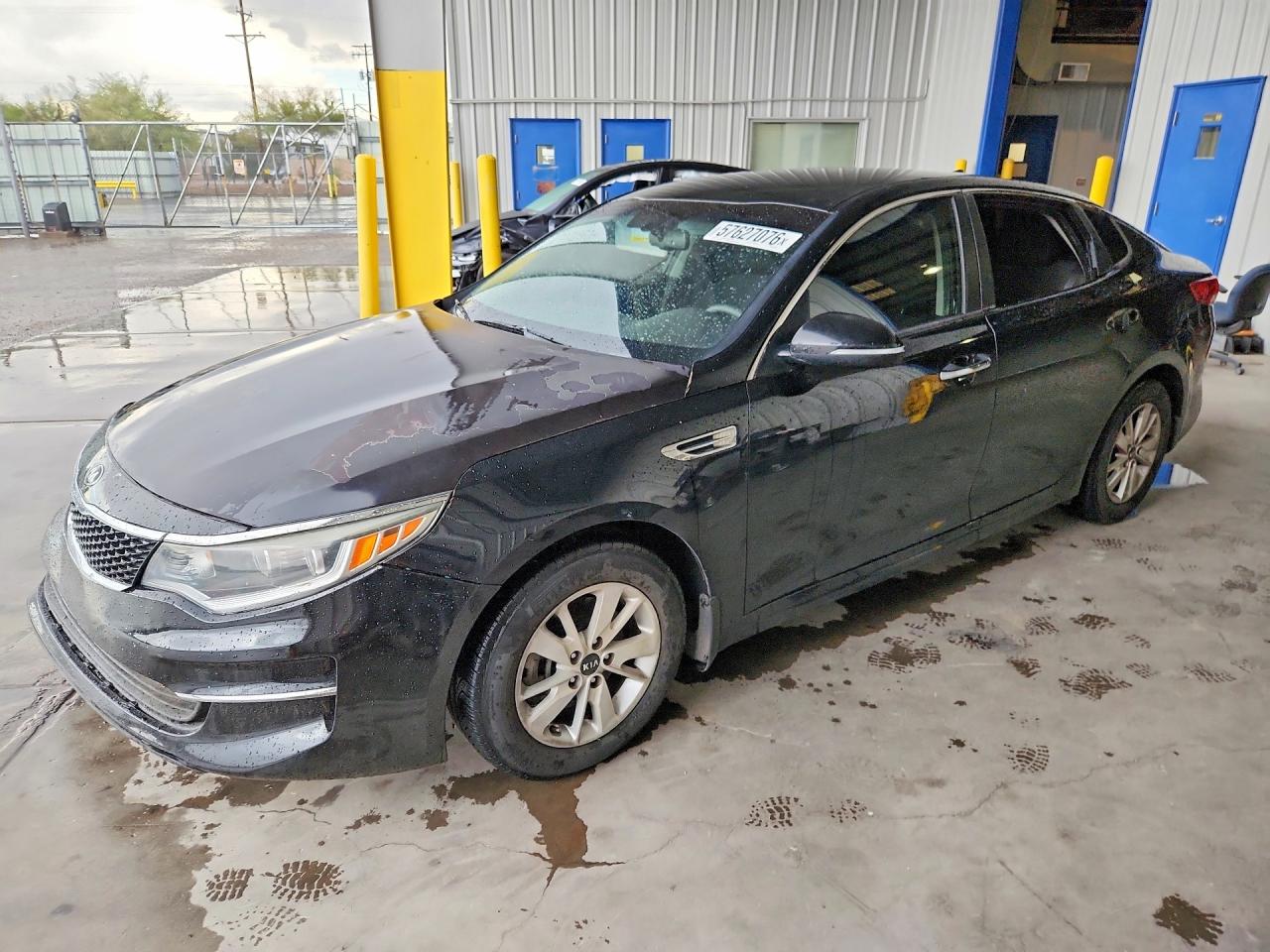 2016 KIA OPTIMA LX