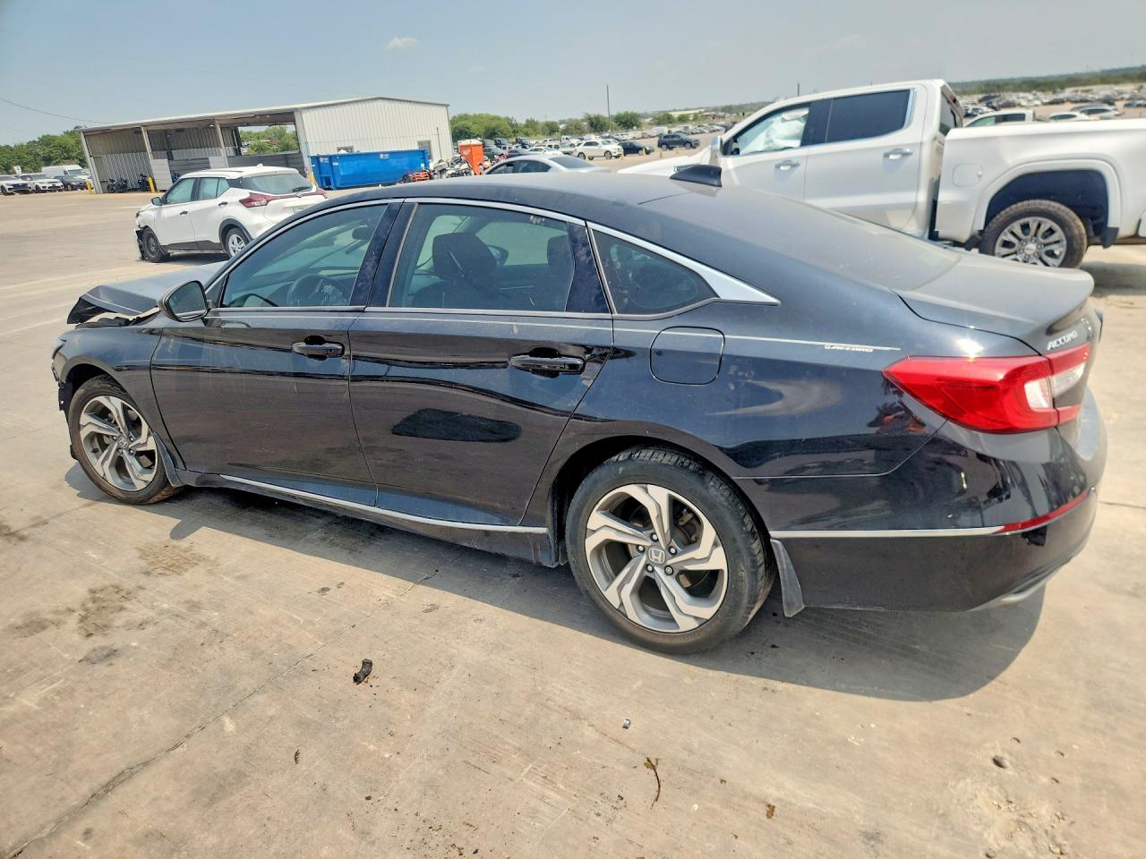 2018 HONDA ACCORD EX — снимка 2