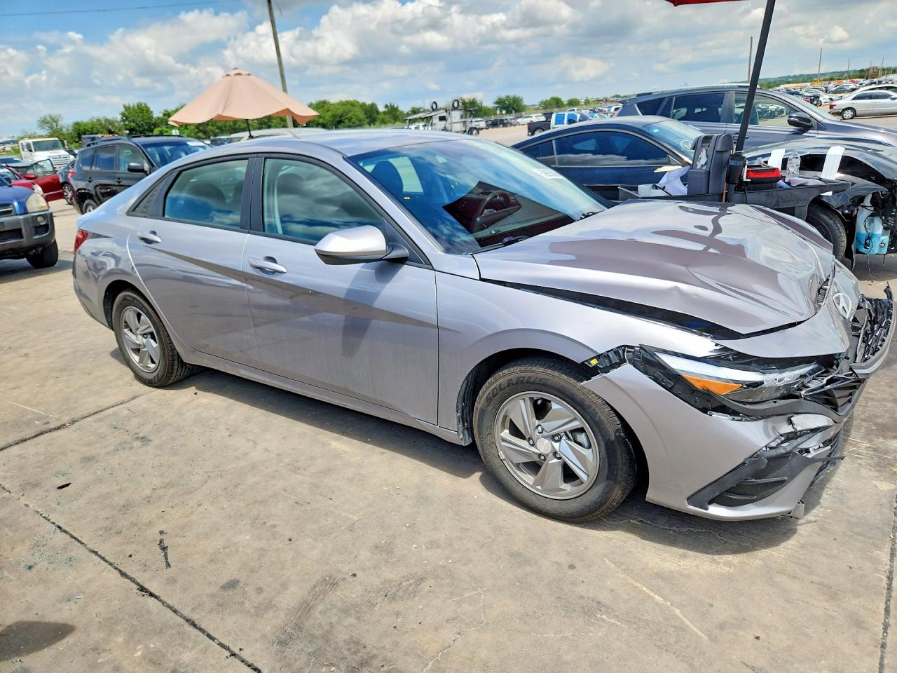 2025 HYUNDAI ELANTRA SE — снимка 4