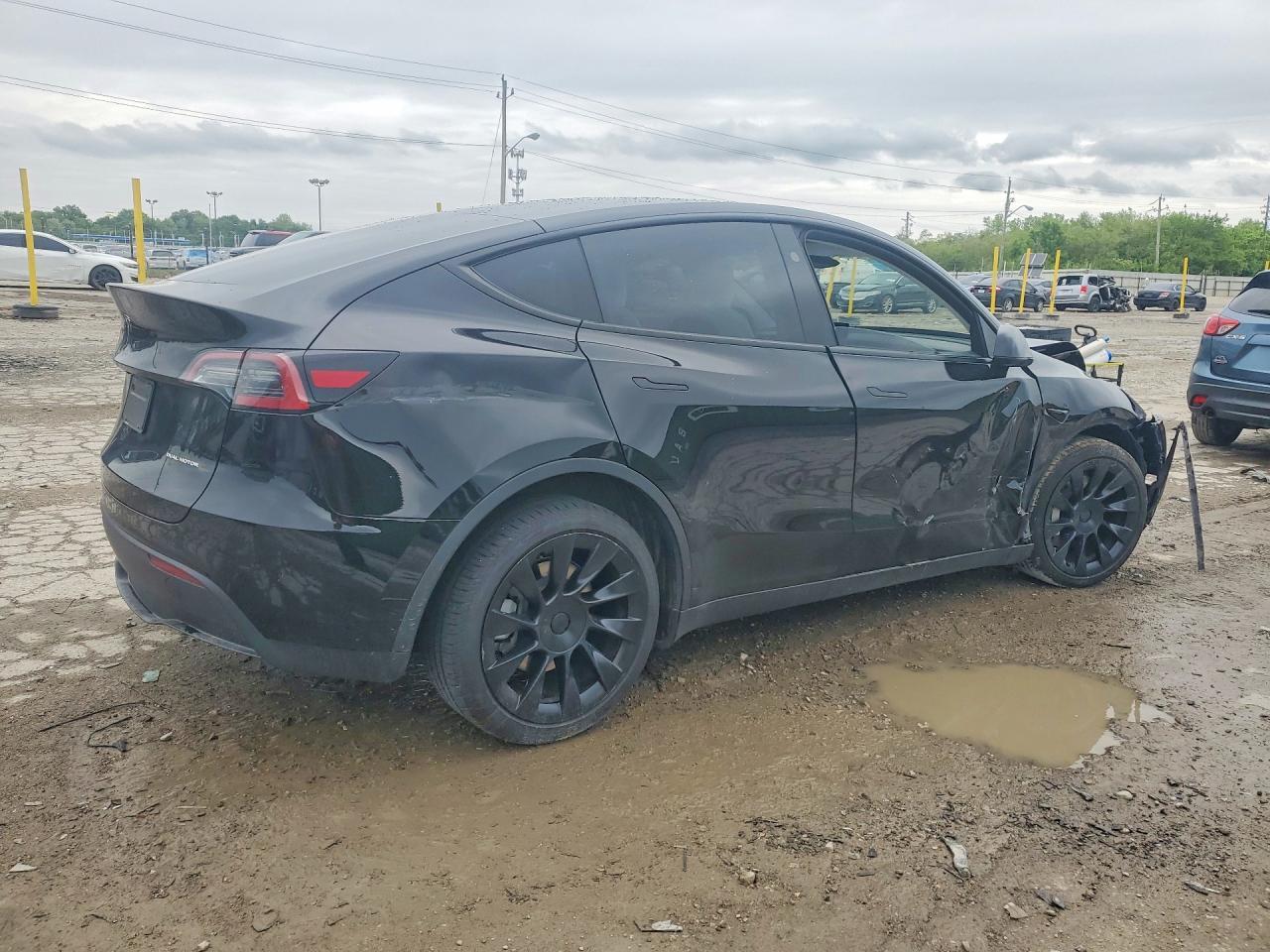 2023 TESLA MODEL Y — снимка 3