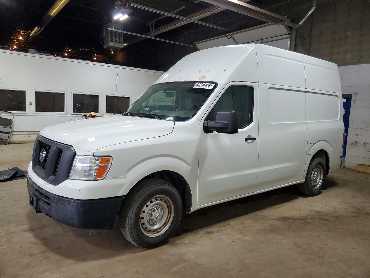 2015 NISSAN NV 2500