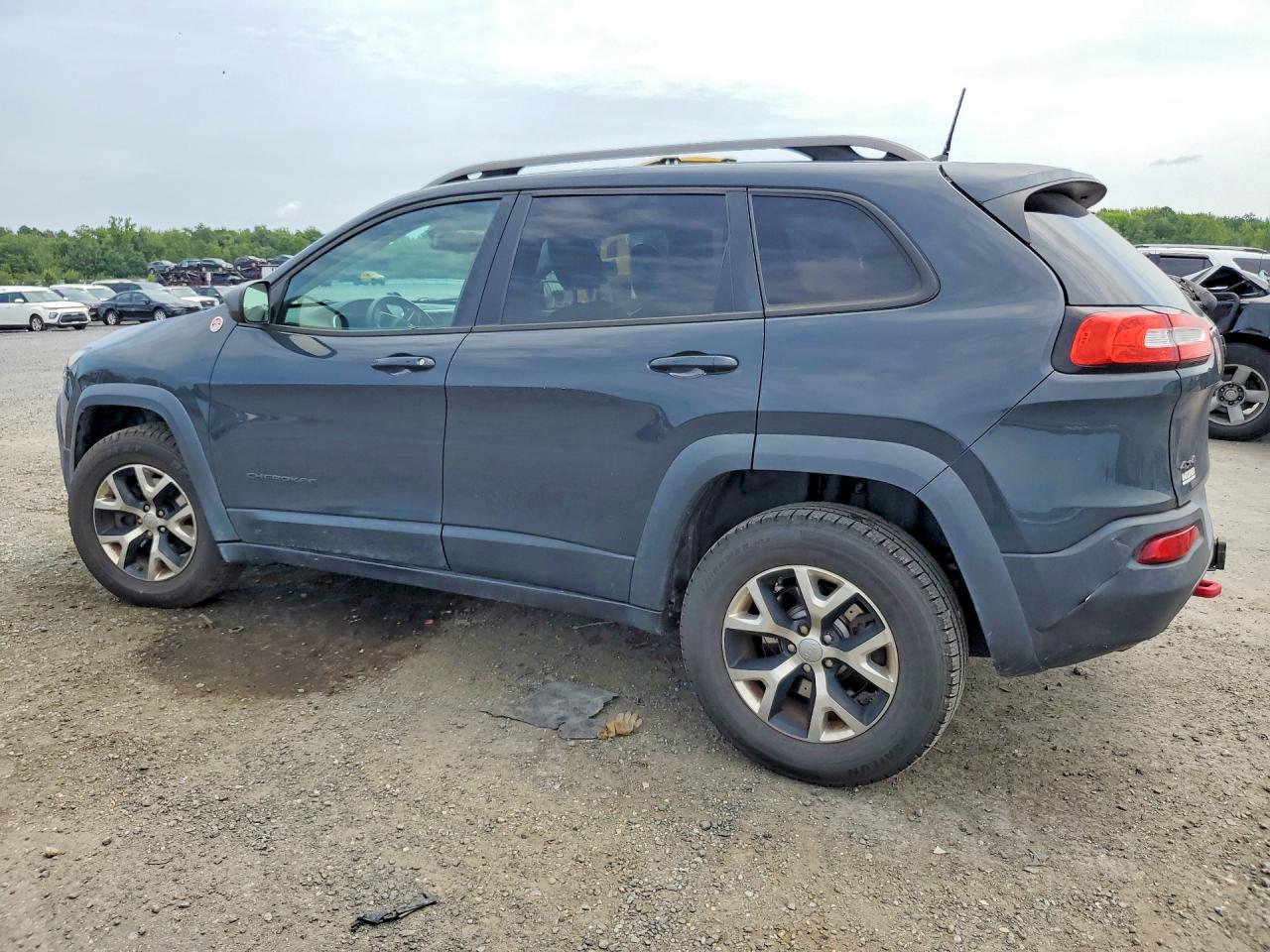 2016 JEEP CHEROKEE TRAILHAWK — снимка 2