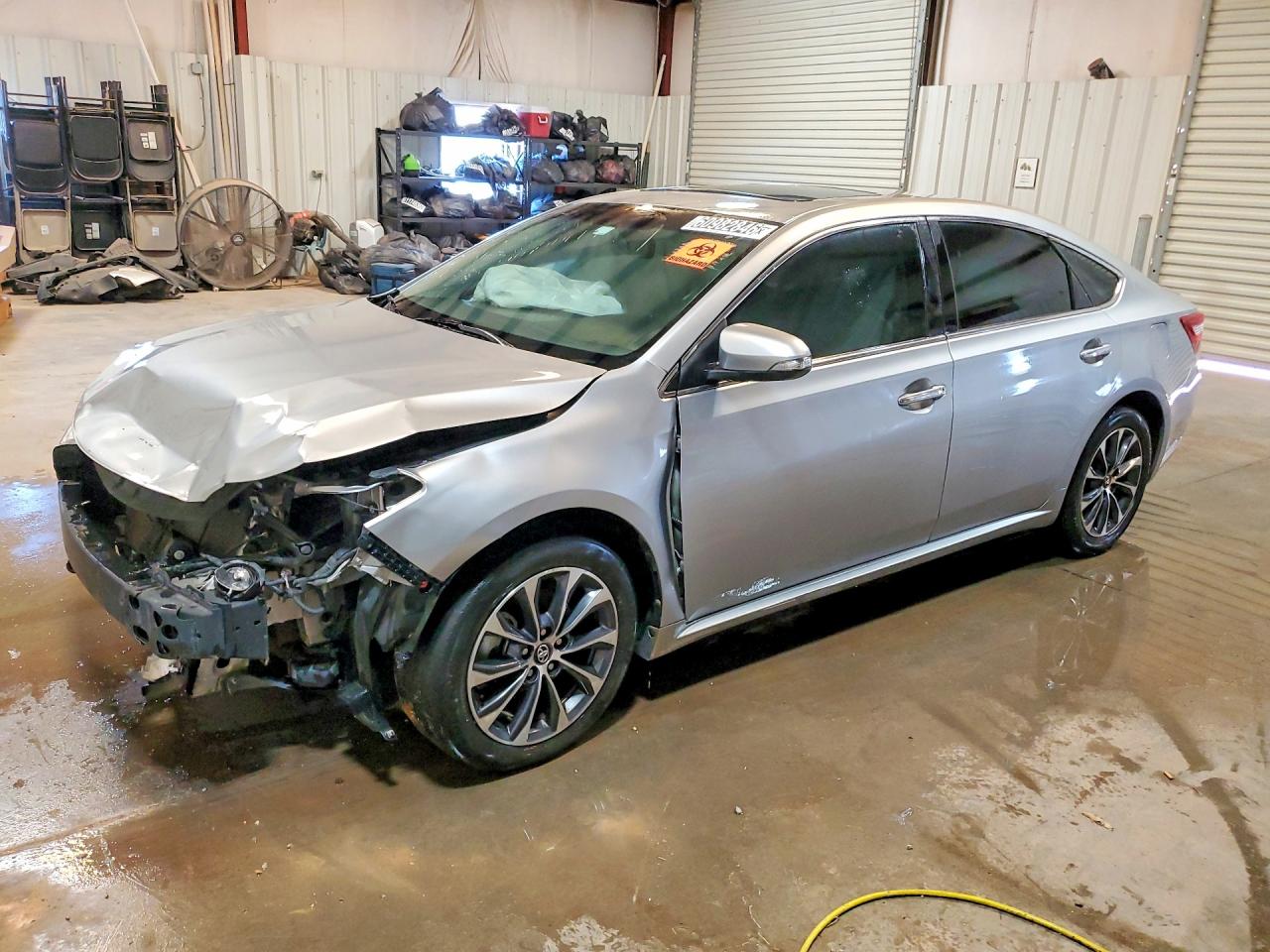 2016 TOYOTA AVALON XLE PREMIUM