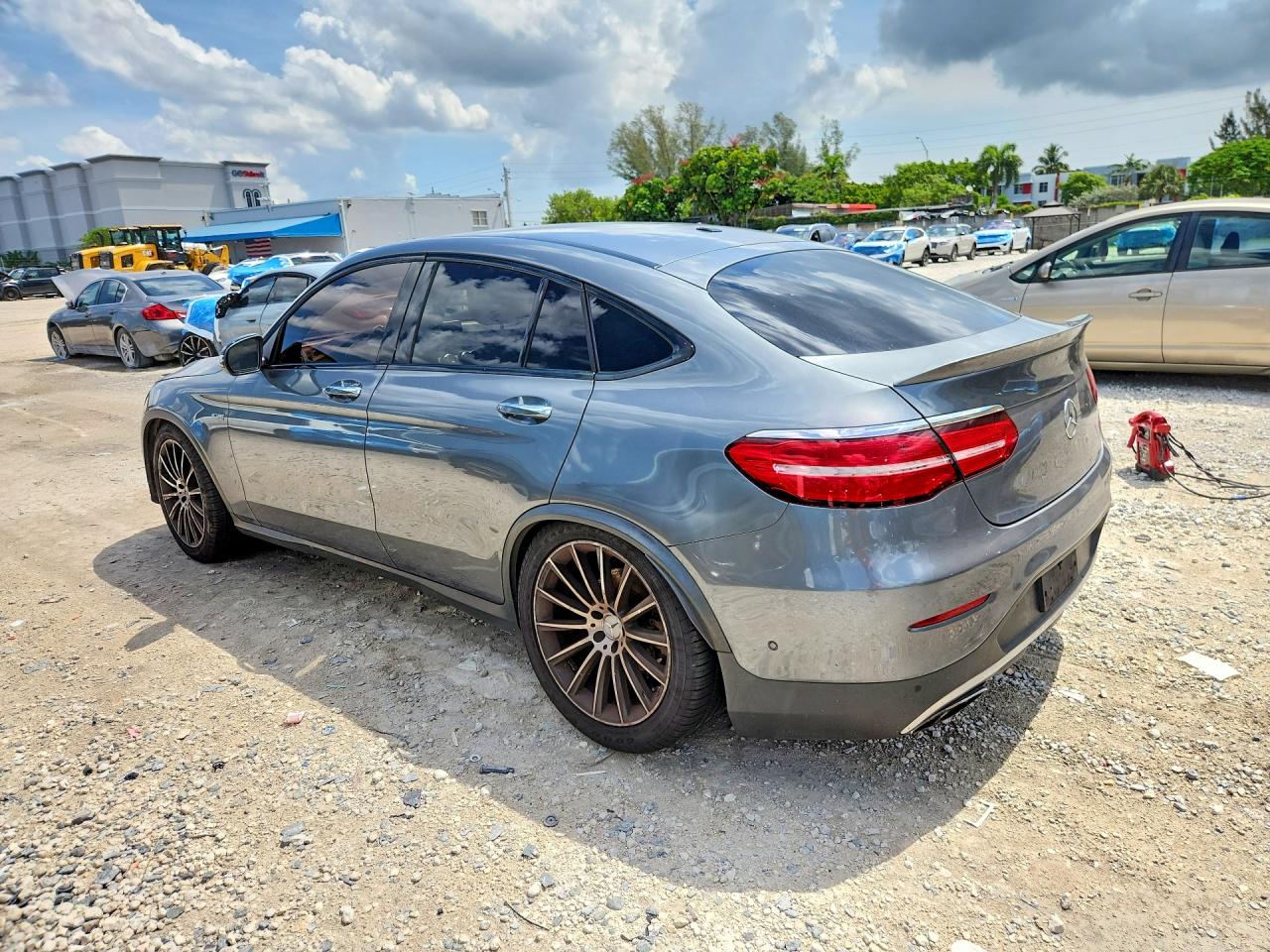 2017 MERCEDES-BENZ GLC COUPE 43 4MATIC AMG — снимка 2