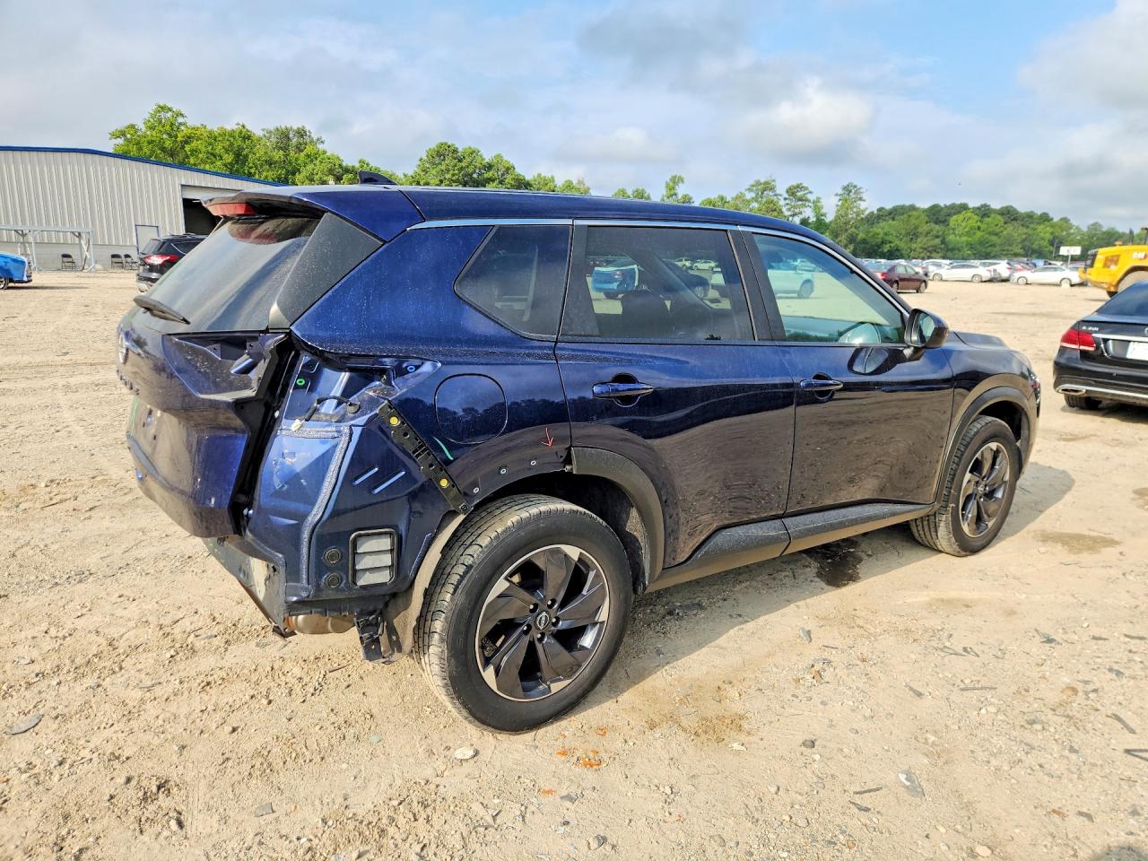 2025 NISSAN ROGUE SV — снимка 3