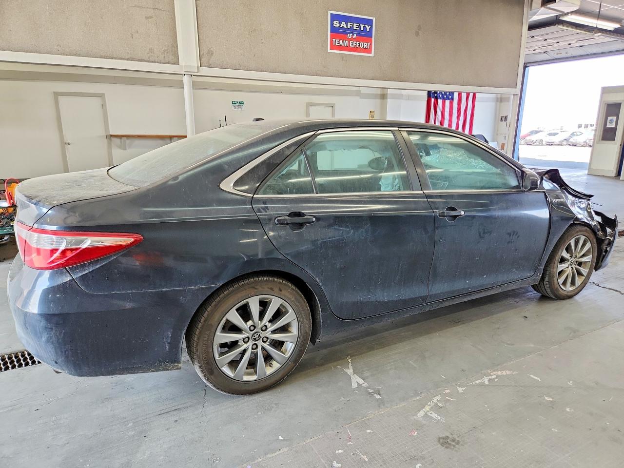 2016 TOYOTA CAMRY HYBRID XLE — снимка 3
