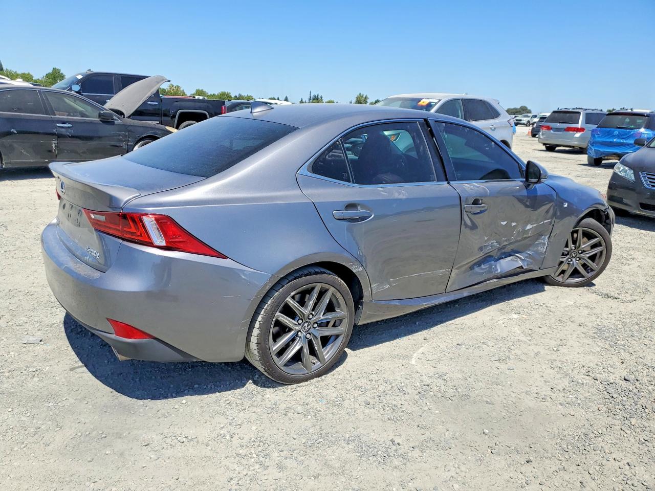 2016 LEXUS IS 200T — снимка 3