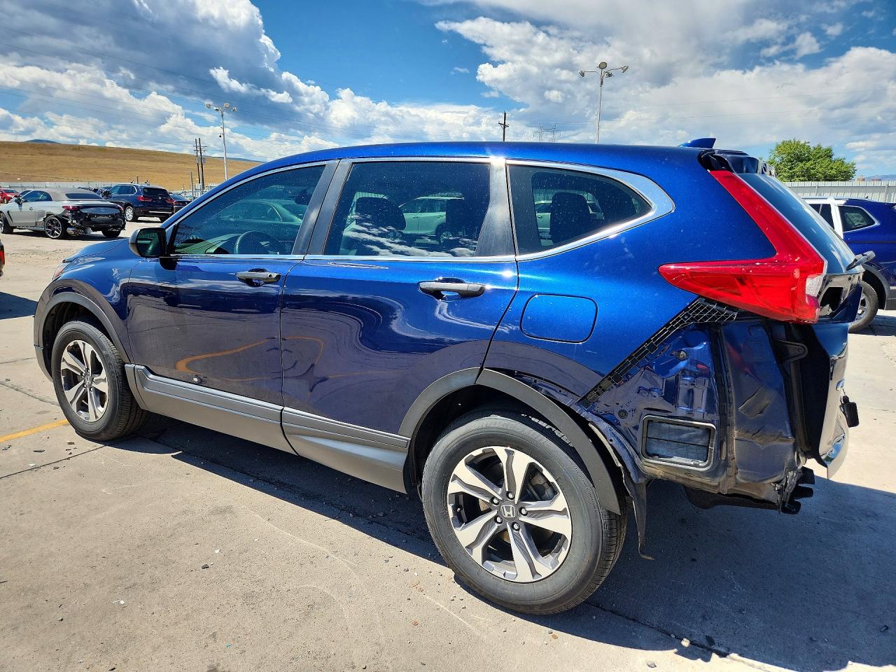 2017 HONDA CR-V LX — снимка 2