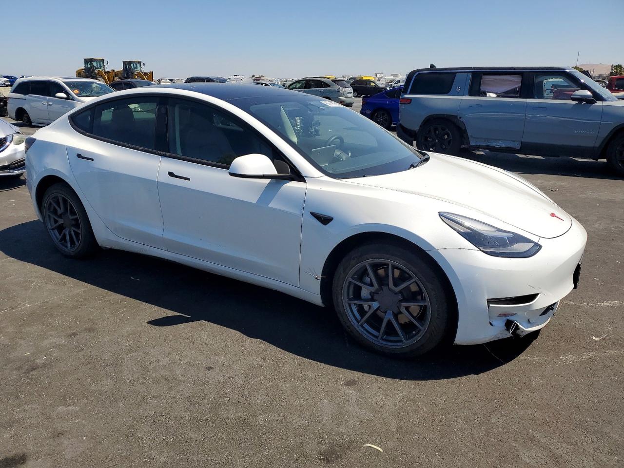 2023 TESLA MODEL 3 — снимка 4