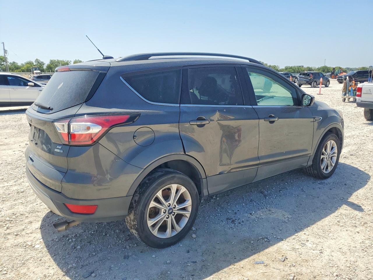 2018 FORD ESCAPE SE — снимка 3