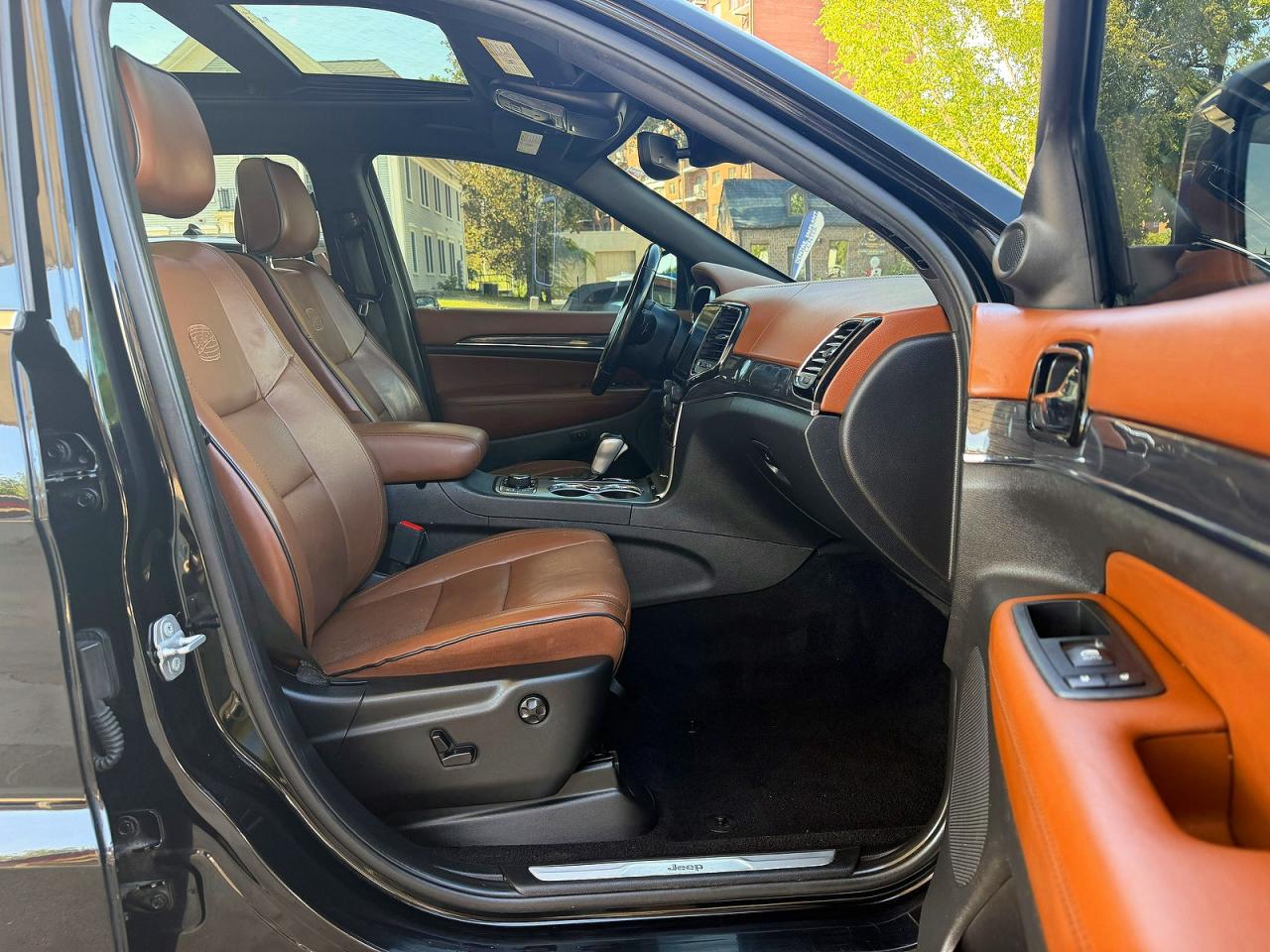 2021 JEEP GRAND CHEROKEE OVERLAND — снимка 5