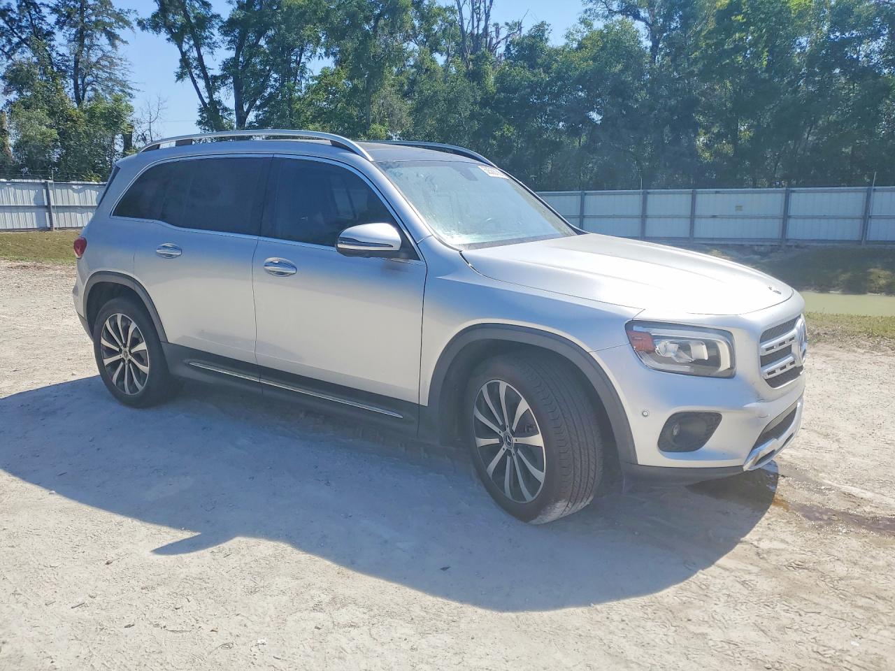 2020 MERCEDES-BENZ GLB 250 — снимка 4