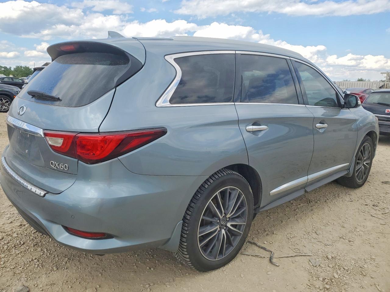 2017 INFINITI QX60 BASE — снимка 3