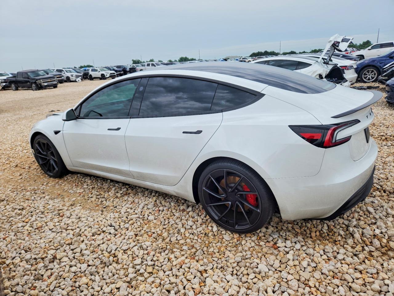 2025 TESLA MODEL 3 — снимка 2